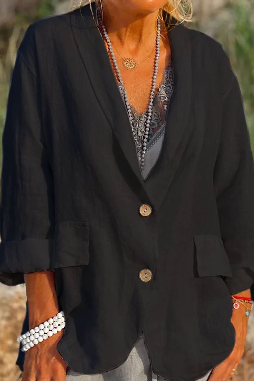 Könnyű vászon blézer nőknek gombokkal – Clara