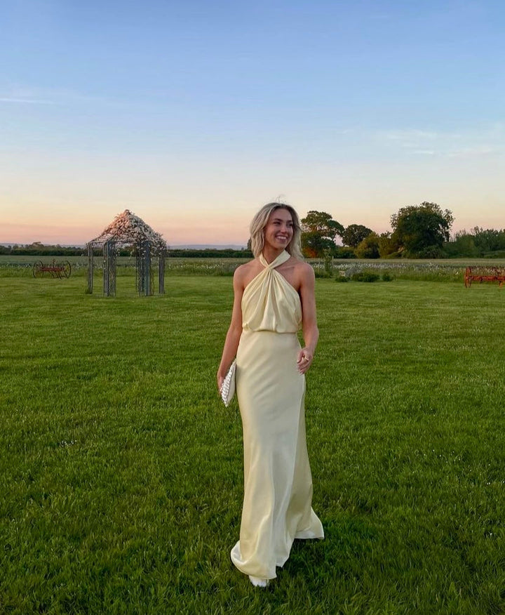 Stílusos, derékkiemeléses maxi ruha nőknek – Yara