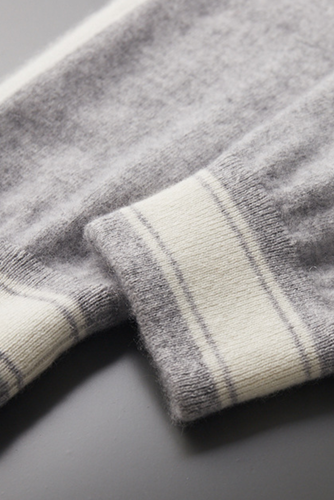 Világosszürke kasmír merinó gyapjú szett – Romano