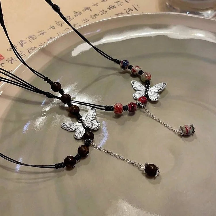 Pillangó és Gyöngy Nyaklánc - Aurora