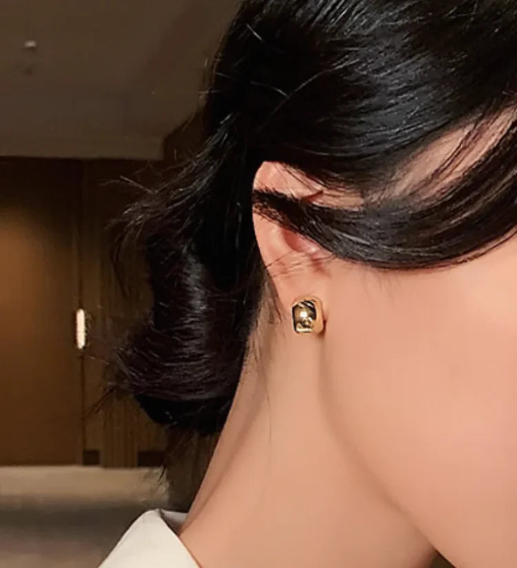 Diszkrét és Merész Fülbevalók - Clara