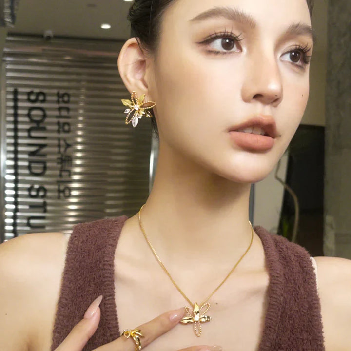 Liliom levelek Fülbevalók - Floriana