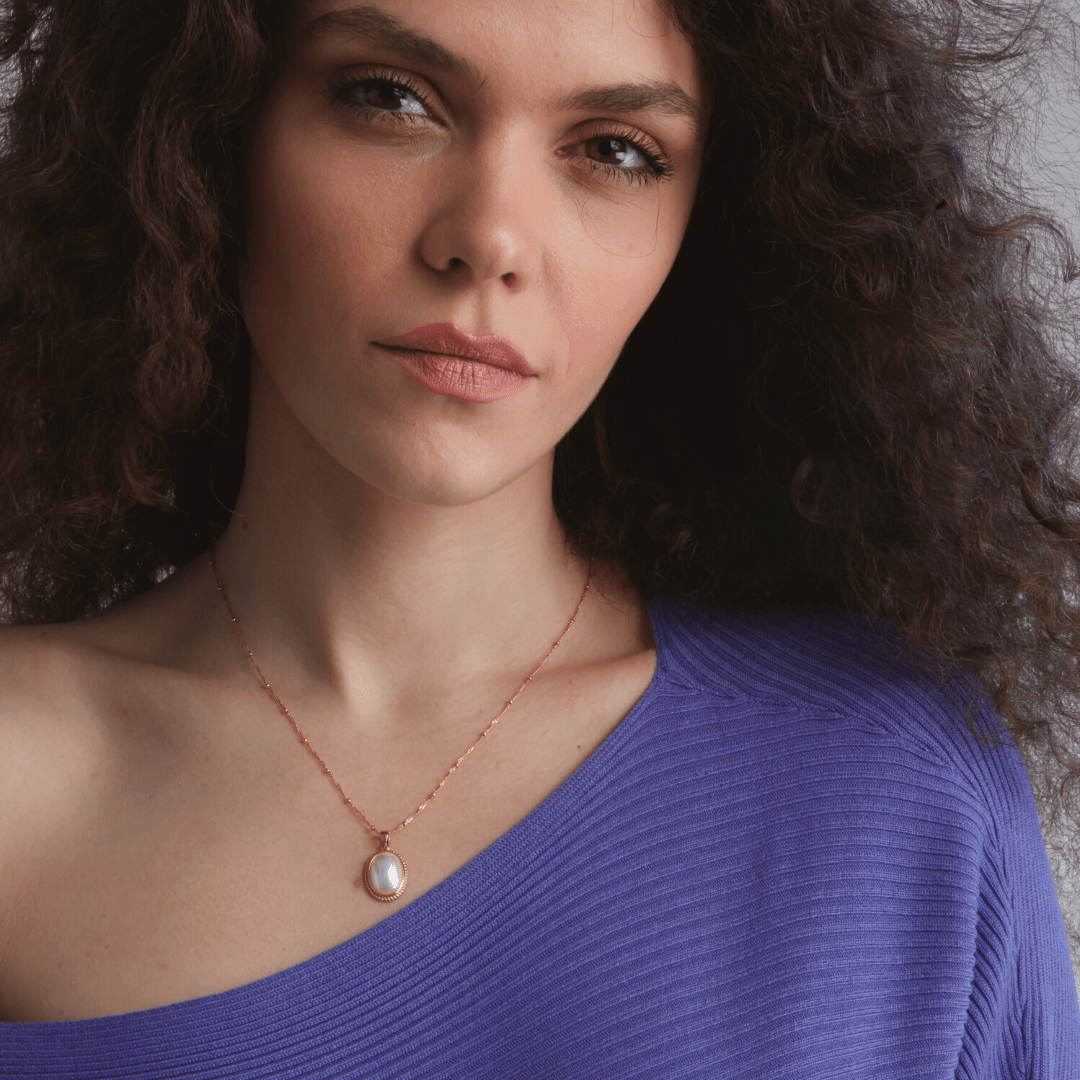 Vintage Arany Gyöngy Nyaklánc - Lumina