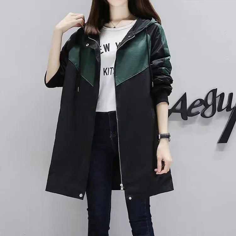 Női Trenchcoat Kapucnival – Marit