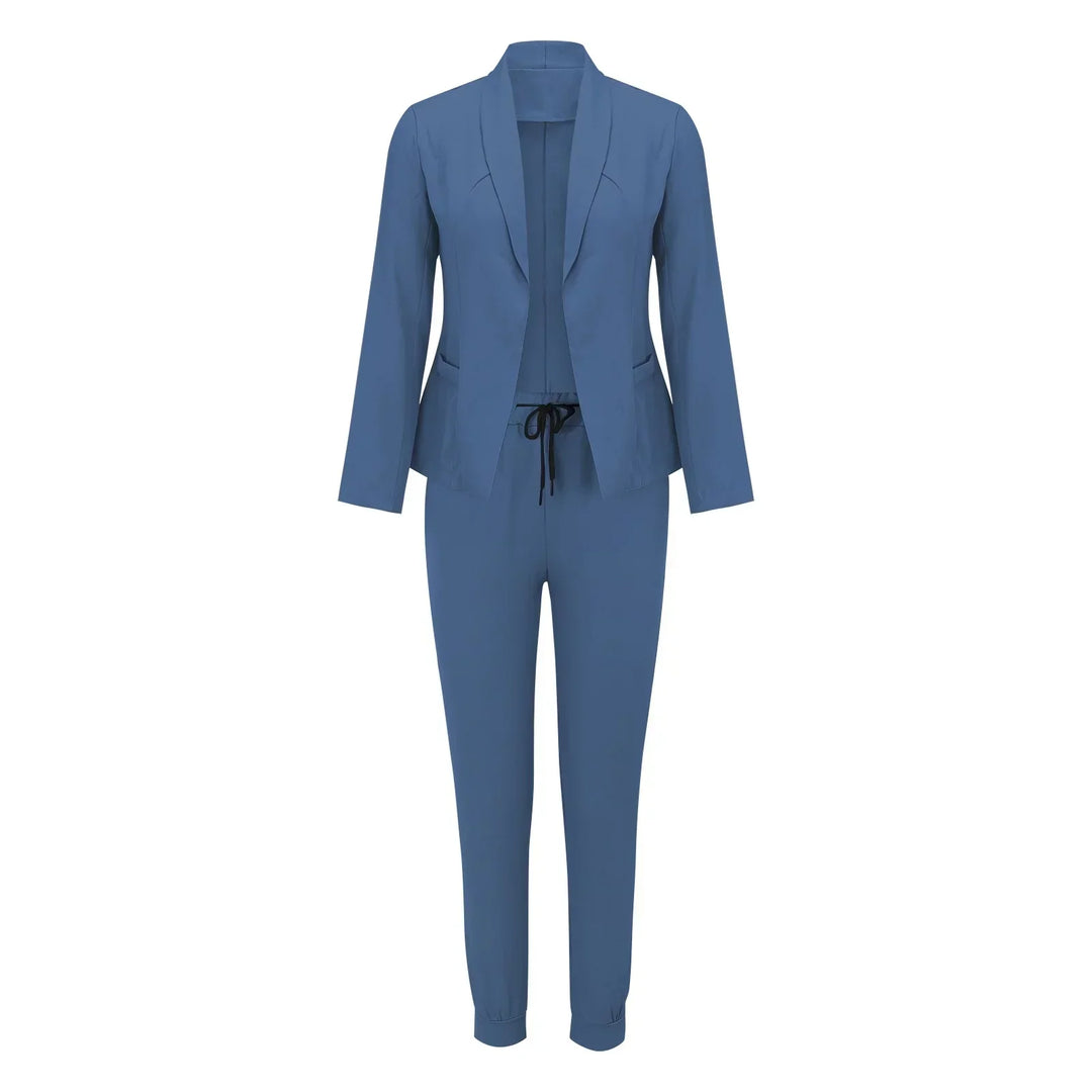 Laza két részes szett kötős övvel - Liora