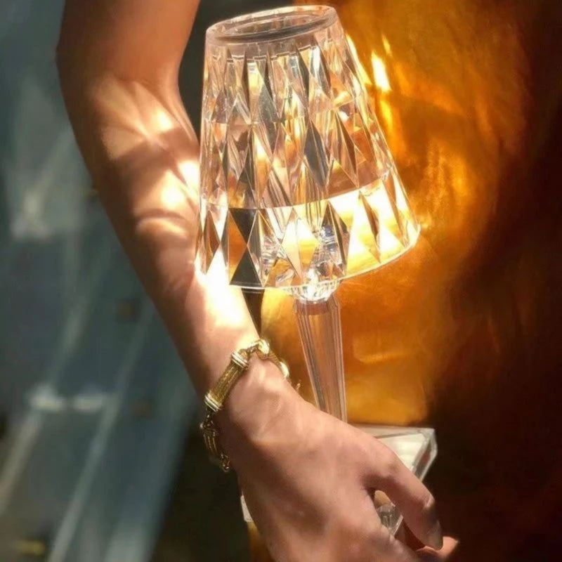Kristály Asztali Lámpa Érintésvezérléssel - LumeCrystal