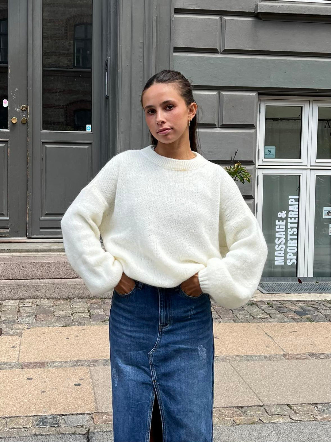 Puha női pulóver laza szabással - Aurena