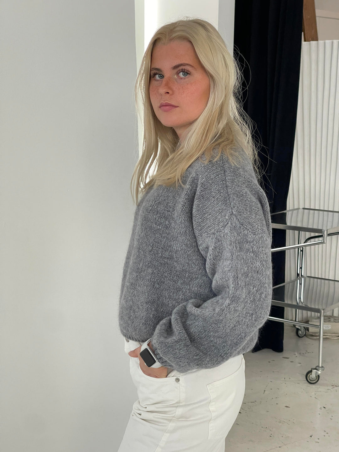 Puha női pulóver laza szabással - Aurena