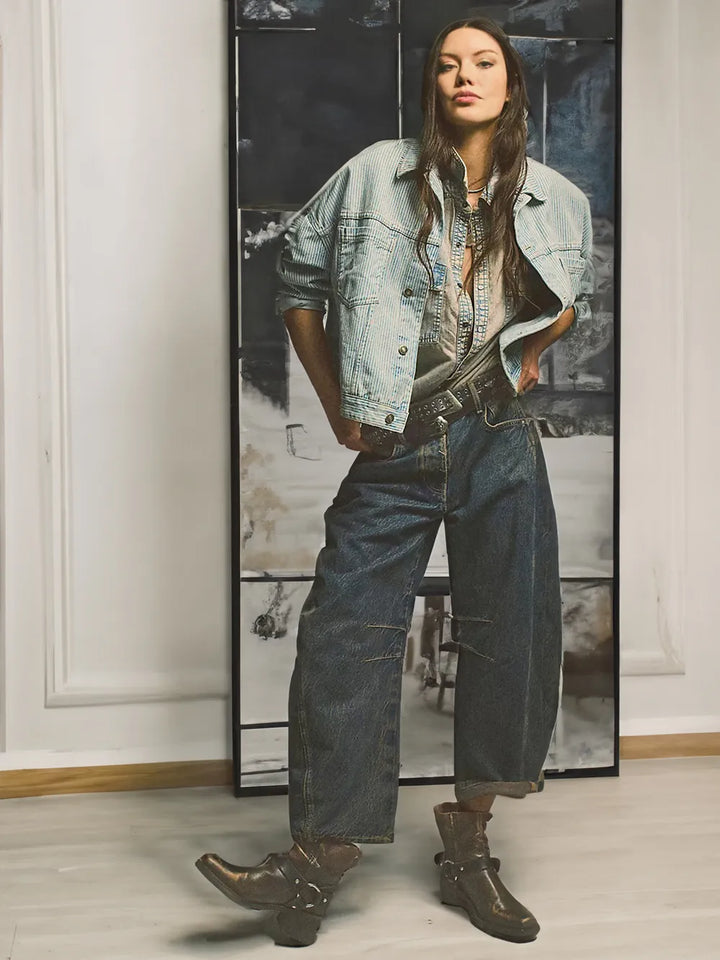 Trendi, közepes derékú hordófarmer - Livia