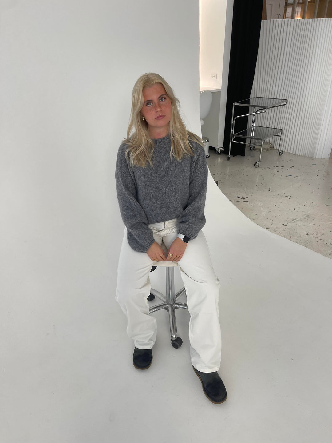 Puha női pulóver laza szabással - Aurena