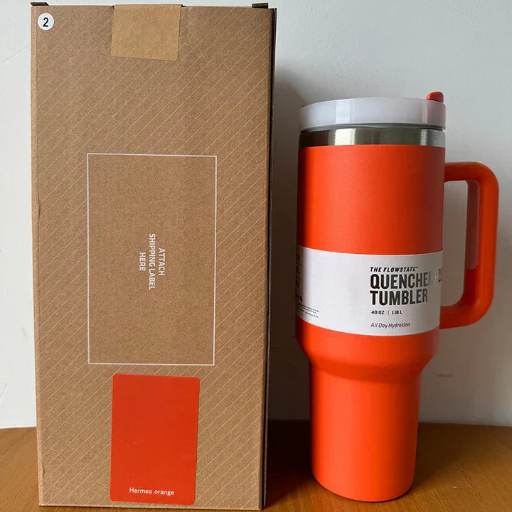 Vákuum Szigetelt Kupa Fedéllel és Szívószállal - ThermoTumbler