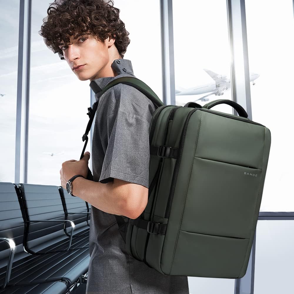 Bővíthető 26–45L vízálló utazó hátizsák laptop rekesszel és sporttáska fogantyúval