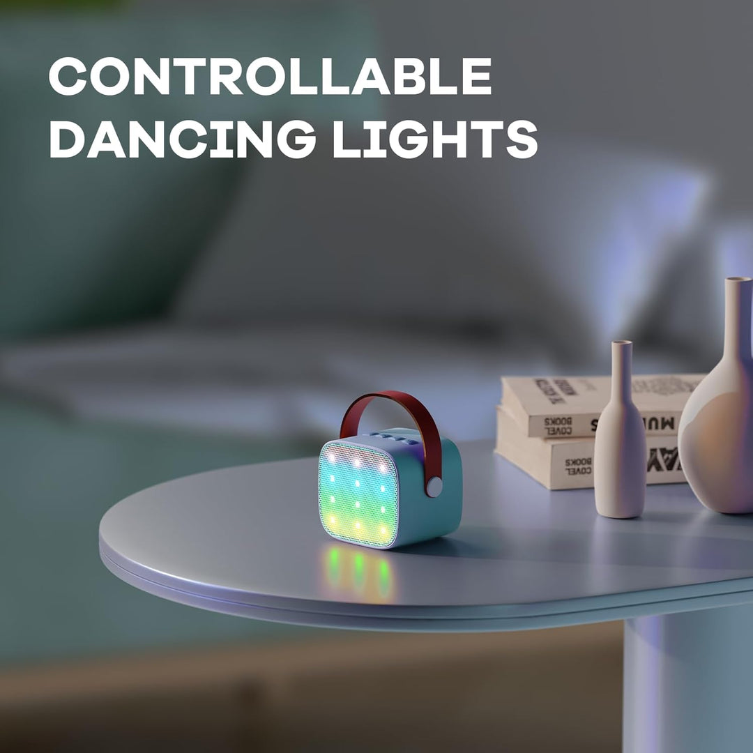 Hordozható Mini Karaoke Gépe Bluetooth Hangszóróval és 2 Vezeték nélküli Mikrofonnal – Veylo