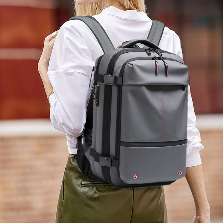 Légi Porszívó Hátizsák – Bővíthető 60L Vízálló Utazótáska Laptop Párnával – Trivora