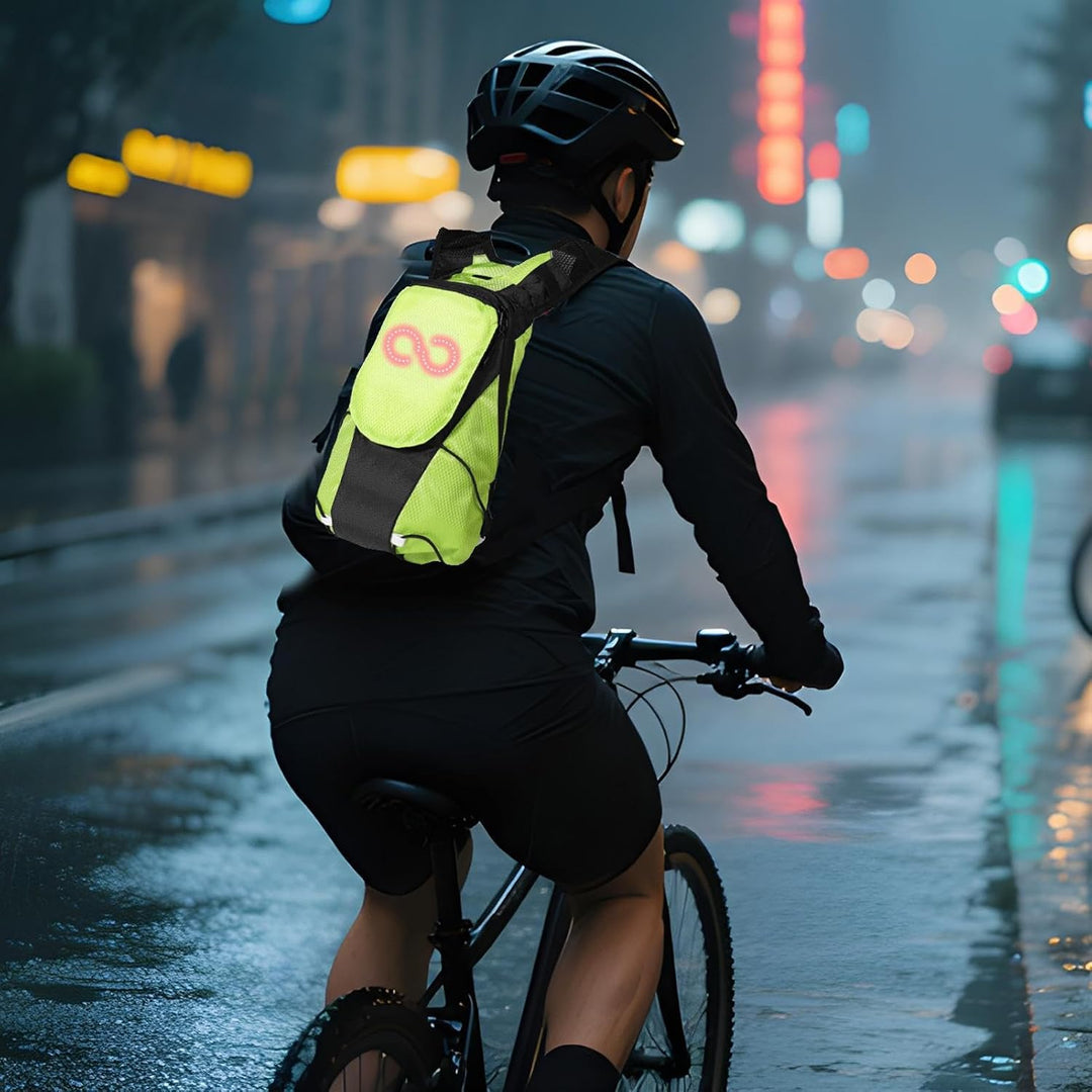LED Motorkerékpár Hátizsák – Világító Biztonsági Táska Szabadtéri és Éjjeli Hajtáshoz – Lumaro