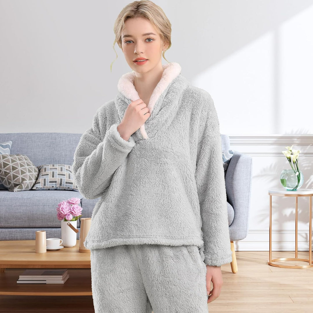 Fluffy pizsama szett hölgyeknek - CozyPlush