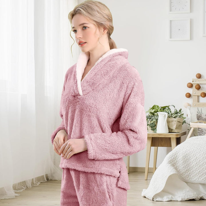 Fluffy pizsama szett hölgyeknek - CozyPlush