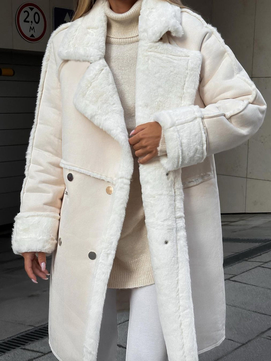 Stílusos Hosszú Polar Fleece Női Kabát - Ava