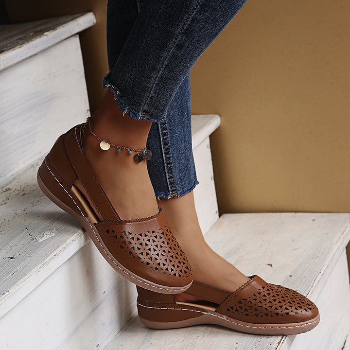 Closed-Toe Sandal With Open Heel - Kristine
