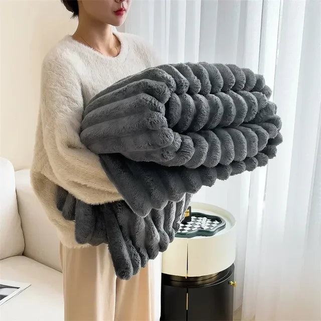 Puha Plüss Maxi Takaró - LuxuraWrap
