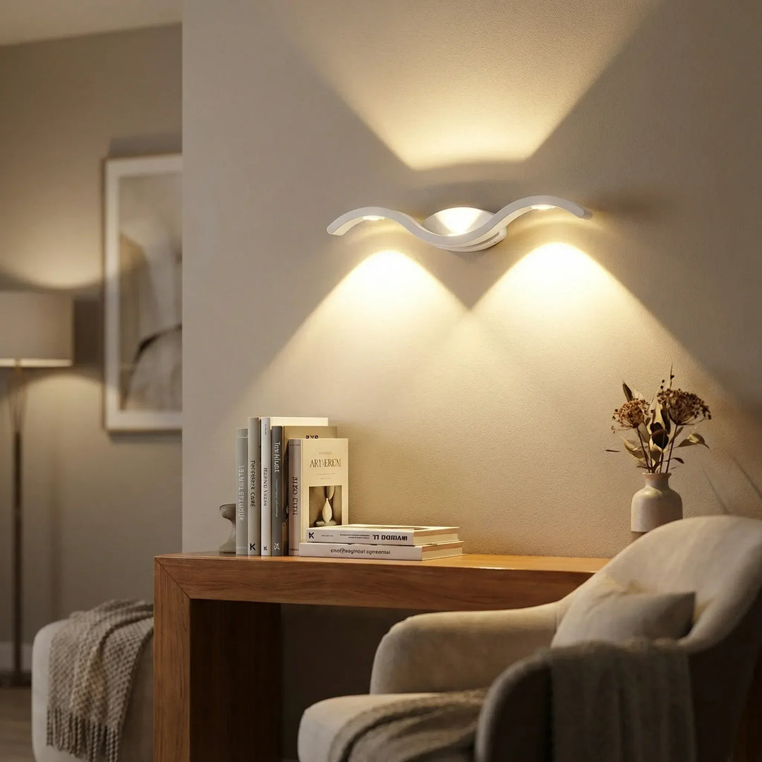 Dual Beam LED Wall Light - Solivio
