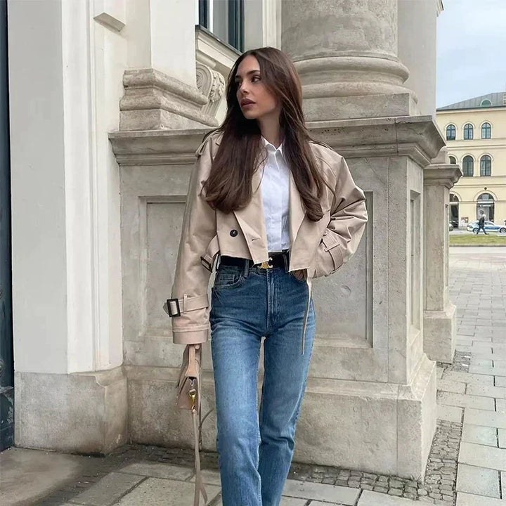 Trendi rövid női trench kabát övvel – Amelie