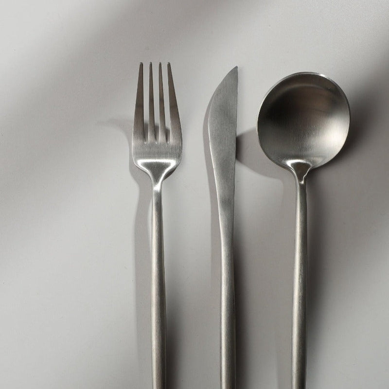 Minimalista Evőeszköz Modern Asztalokhoz - PureSet