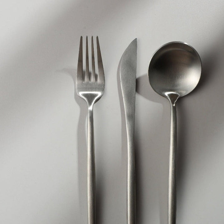 Minimalista Evőeszköz Modern Asztalokhoz - PureSet