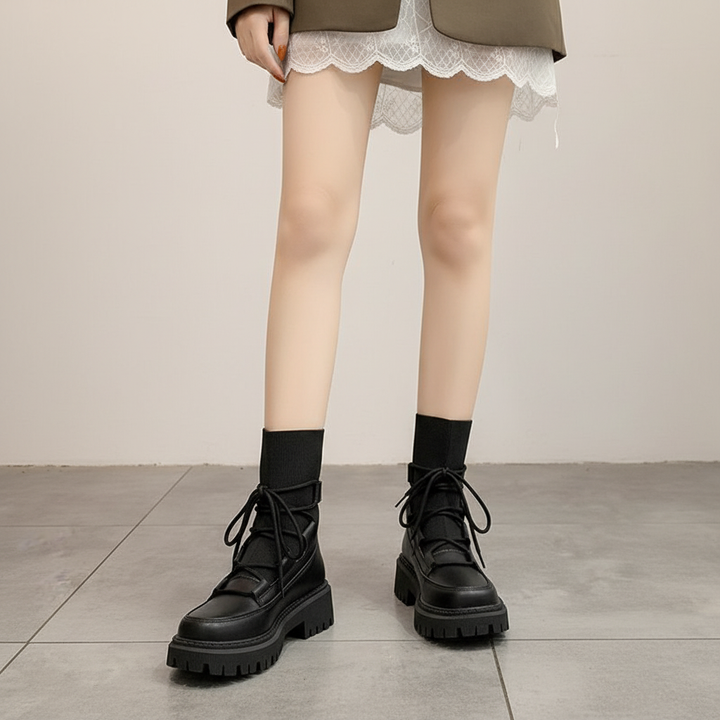 Robuste Outdoor-Stiefel - Lilly