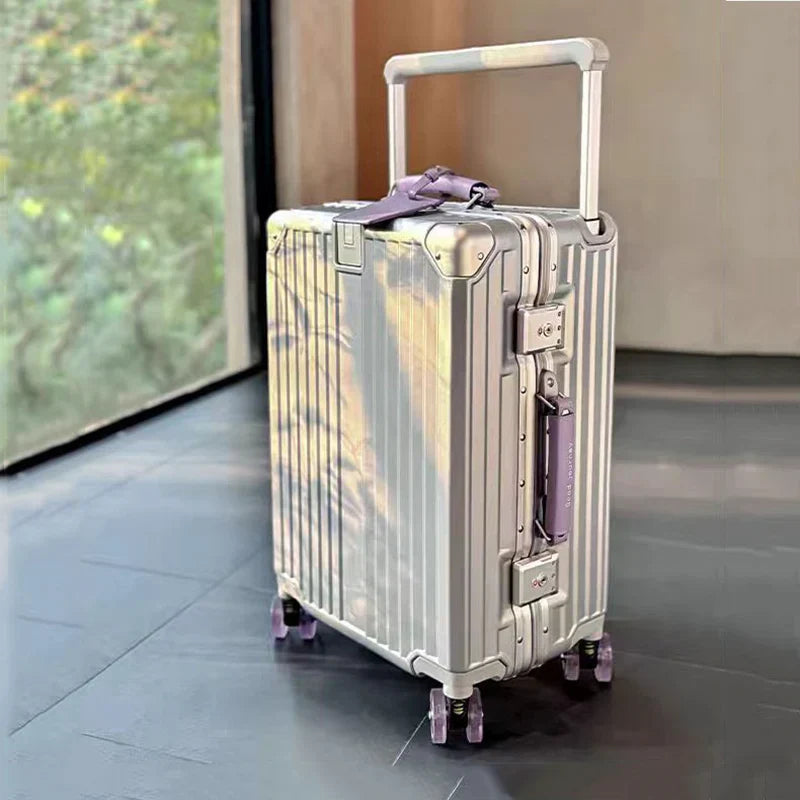 Keménytokos bőrönd – Valencia Voyager