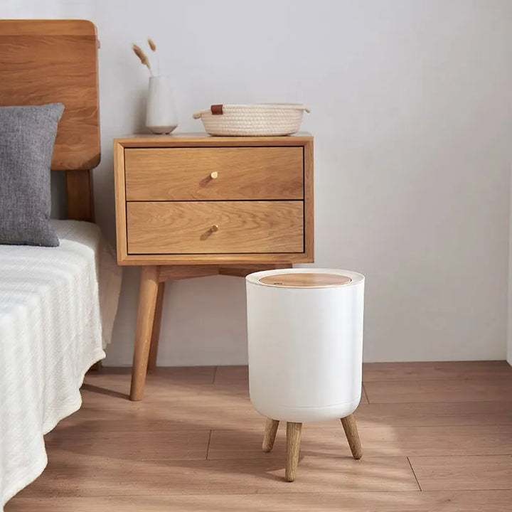 Fából készült magas lábú szemetes fedéllel – EcoBin