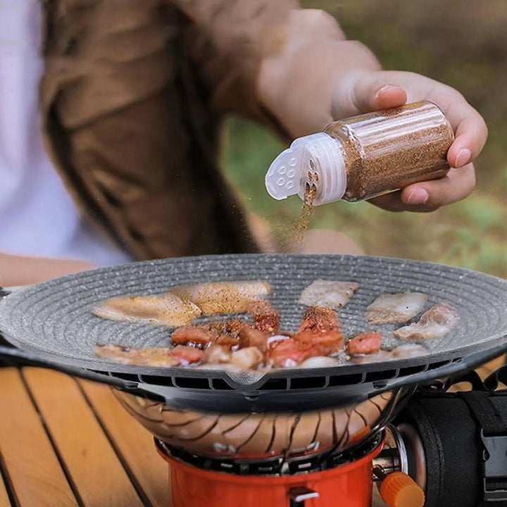 Hordozható alumínium grill serpenyő fogantyúkkal kempingezéshez és grillezéshez – Arlo