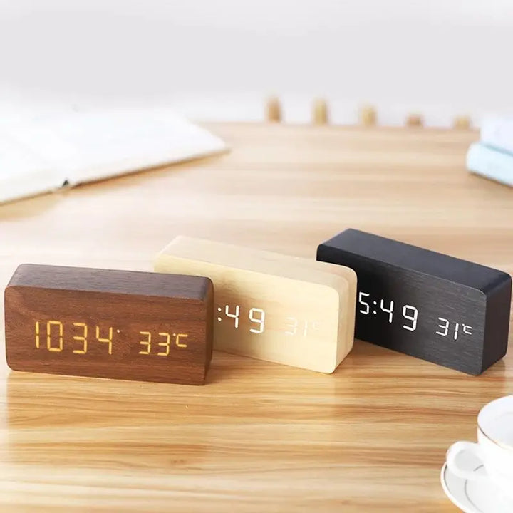 Digitális fa ébresztőóra LED kijelzővel – WoodSync