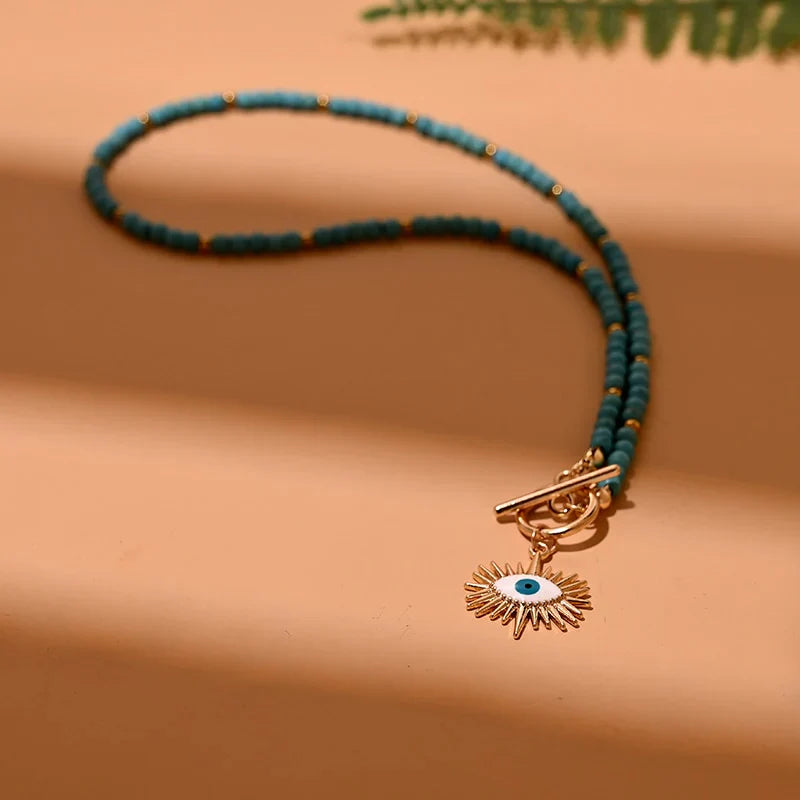 Gonosz Szem Gyöngyös Choker Nyaklánc