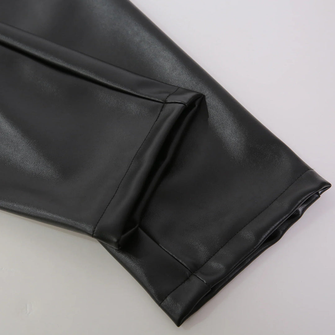Slim Fit Rugalmas Bőr Nadrág Férfiaknak - Lars