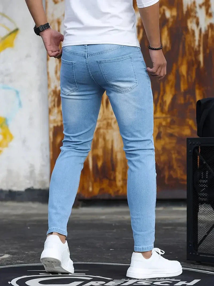 Divatos Slim Fit Farmernadrág Férfiaknak - Finn