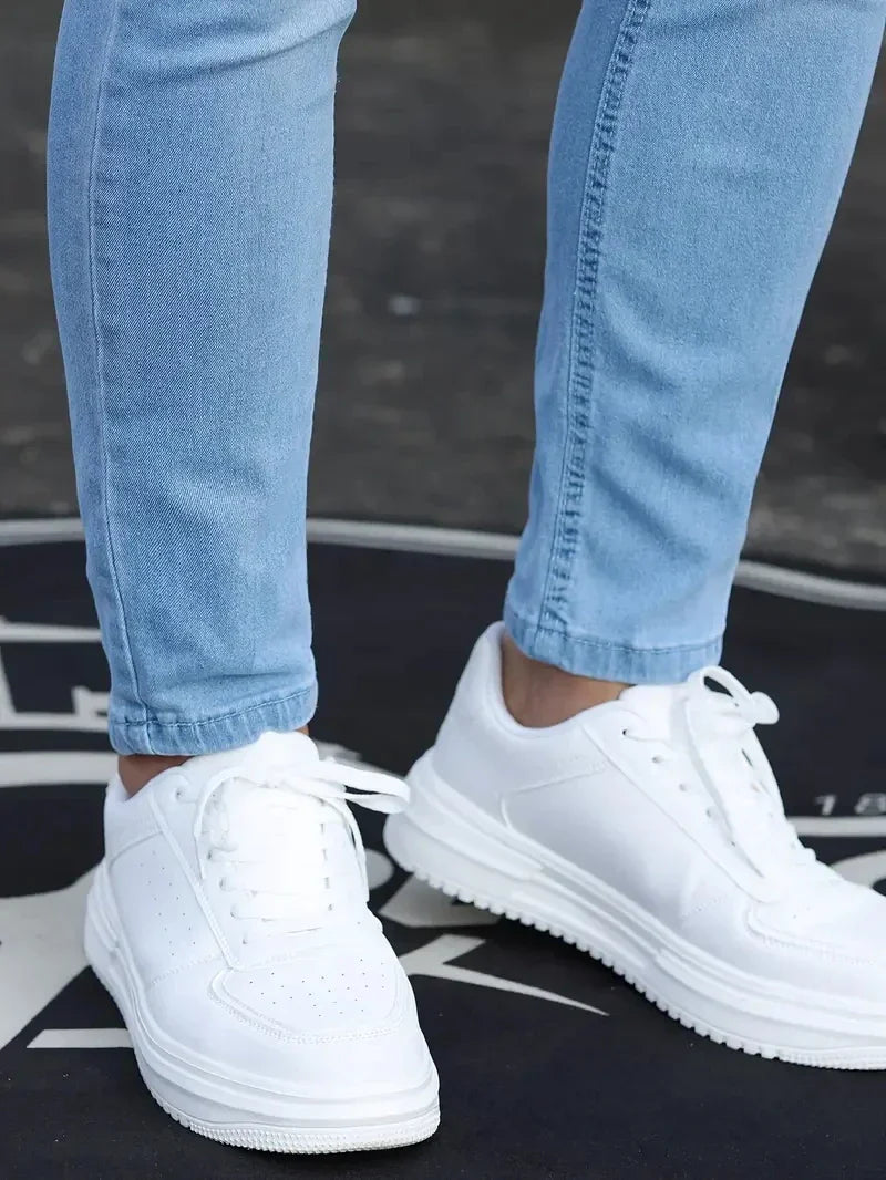 Divatos Slim Fit Farmernadrág Férfiaknak - Finn