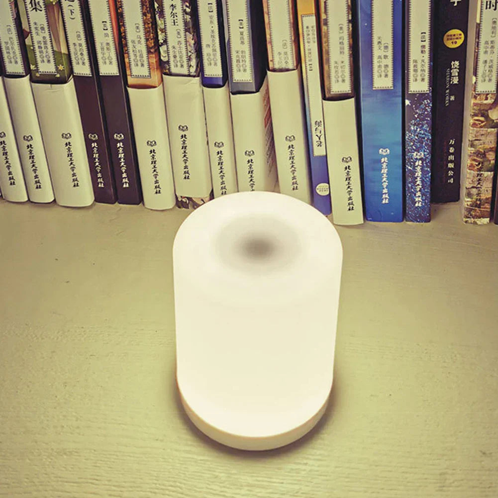 Dimmelhető LED Asztali Lámpa USB Porttal - GlowEase