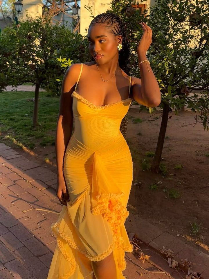 Trendi maxi ruha volánnal és spagetti pántokkal – Loyza