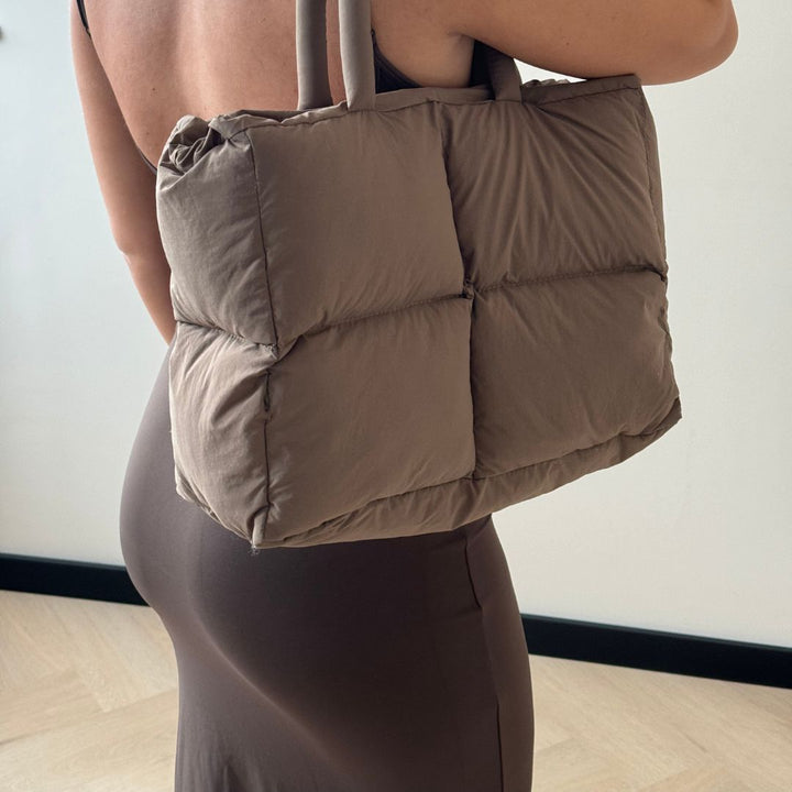 Stílusos Puffertáska - Aurora