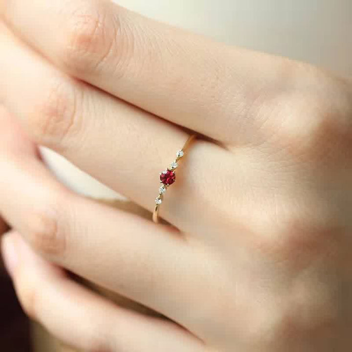 18K Arany Gránátköves Gyűrű - Elara