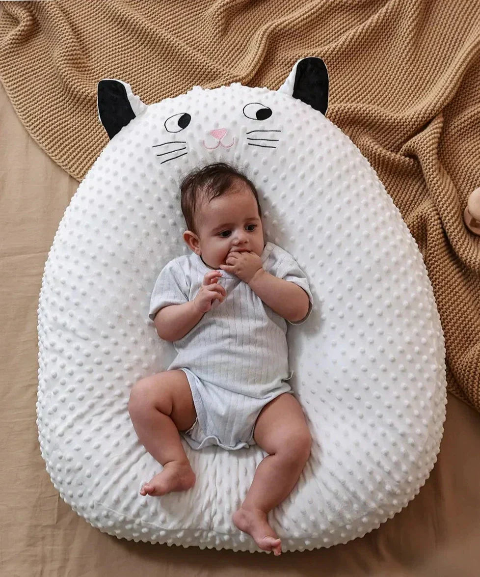 Hordozható Baba Párna Szoptatáshoz - ComfyCuddle