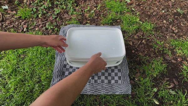 Premium Noodcsomag 12,8L-es Műanyag Vödörben - SafeBucket