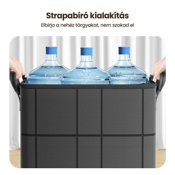 Három nagy vizeskanna áll a sötét tárolózsák tetején, két kéz fogja az oldalfogantyúkat, a teherbírást szemléltetve. 9
