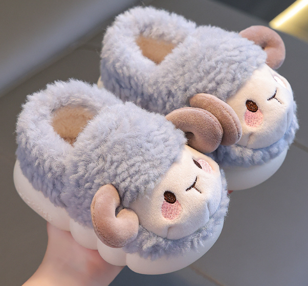 Aranyos Bolyhos Gyerek Papucsok - FluffySteps