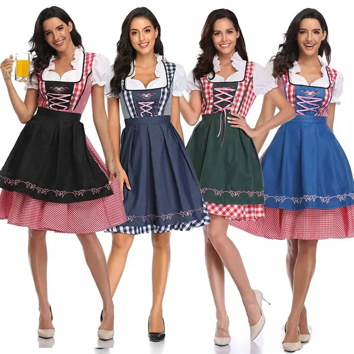 Négy női dirndl ruha fekete, sötétkék, zöld és kék kötényes változatban.