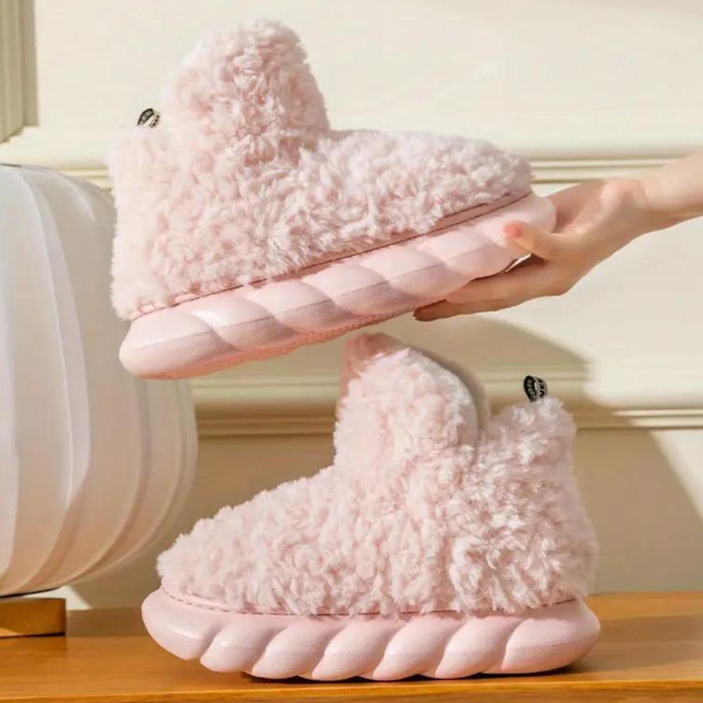 Nua - Kényelmes Teddy Papucs Nőknek