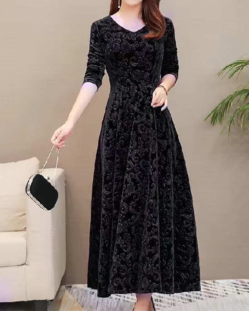 Hölgyek Midikleid A-vonalú fazonnal és V-kivágással – Amara