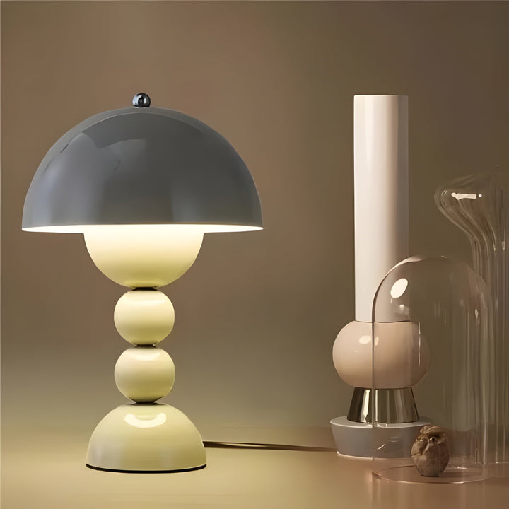 Skandináv dizájn asztali lámpa - FloraGlow