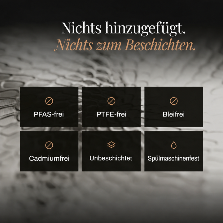 Kézzel kalapált titán wokserpenyő lapos aljjal kalapált fémfelülete nagyítva, PFAS-, PTFE-, ólom- és kadmiummentes ikonokkal.